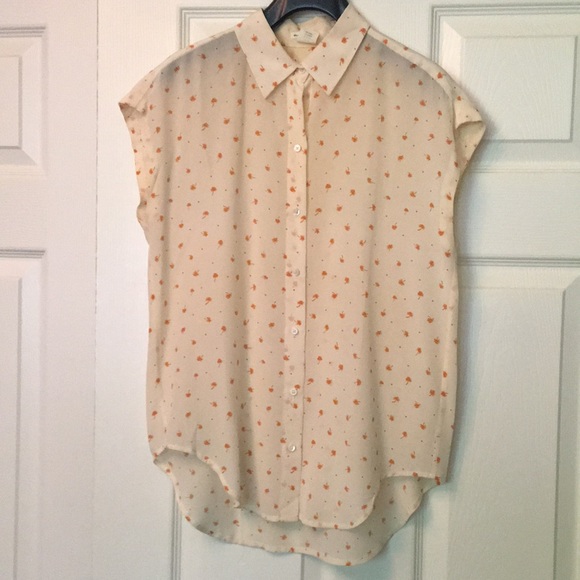 Club Monaco sleeveless silk blouse - Picture 4 of 4